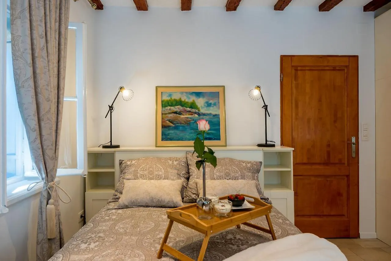 Charming Old Town Apartment Pjaca ספליט 0*,  קרואטיה